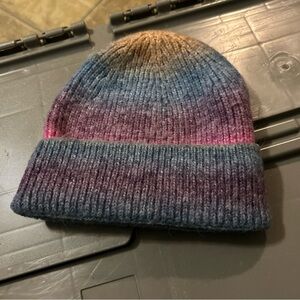 Stylish Gradient Knit Beanie